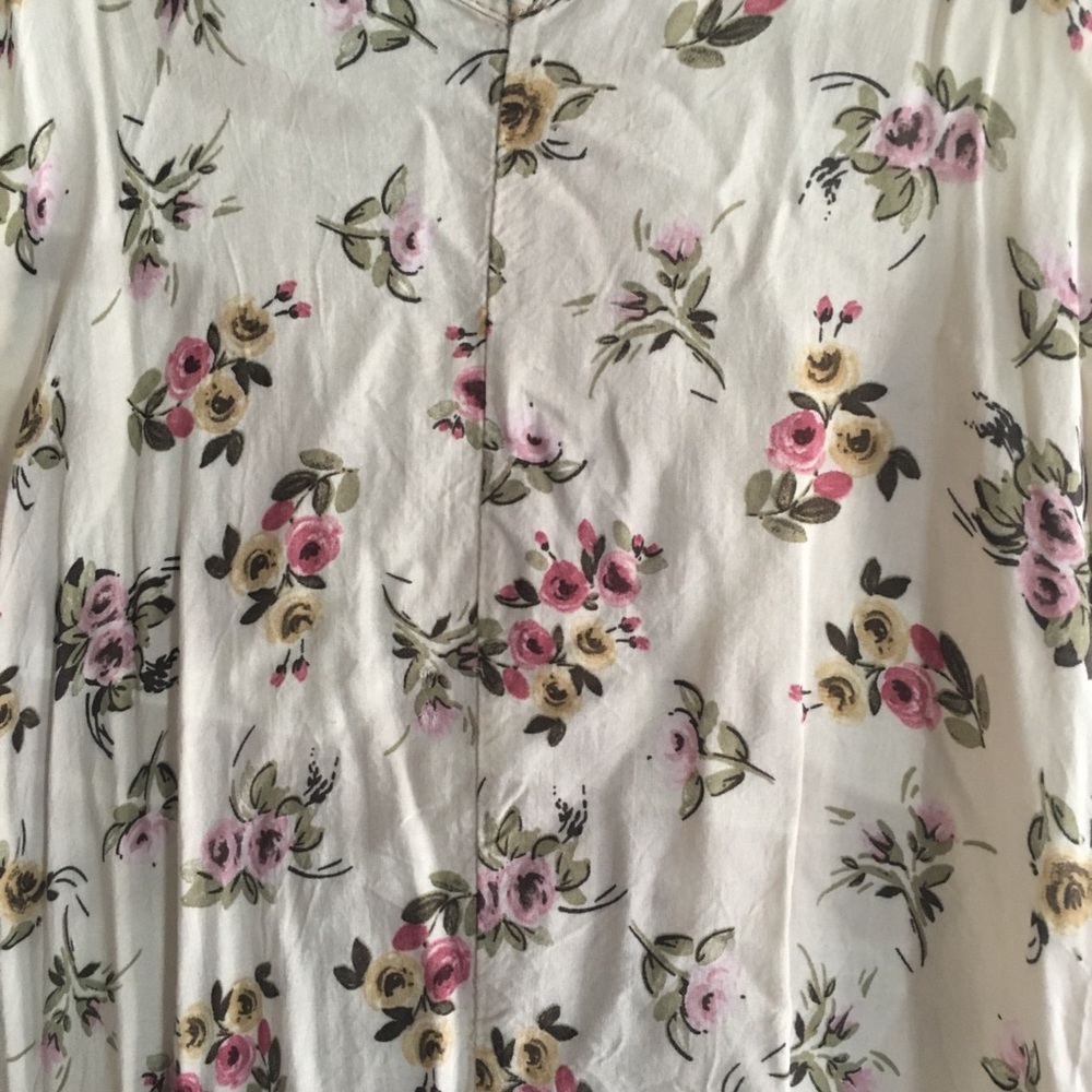 Brandy Melville Floral Dress - Picture 2 of 6